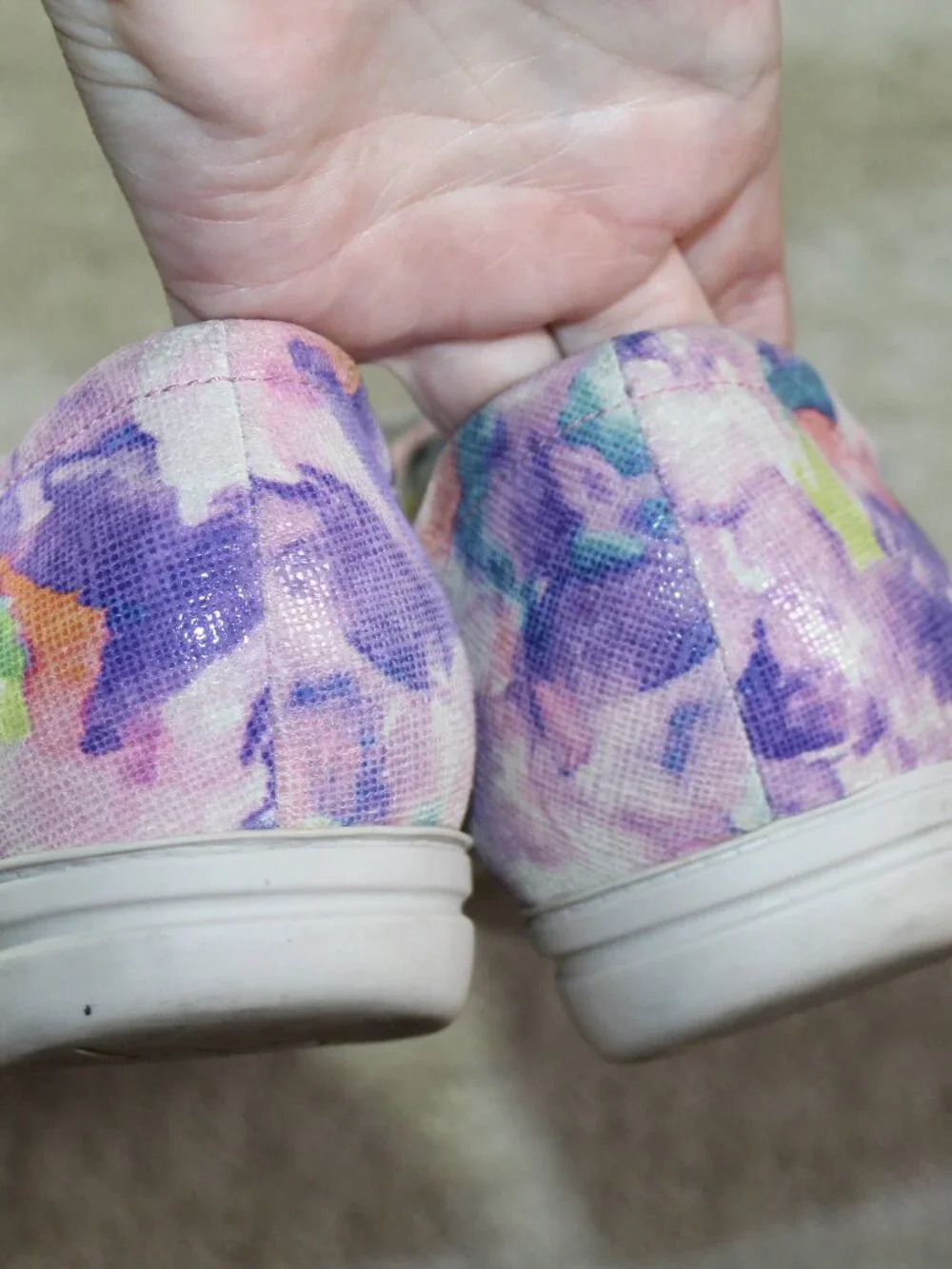 Easy Spirit Size 12 Purple Pink Floral Leather Low Top Lace Up Sneaker